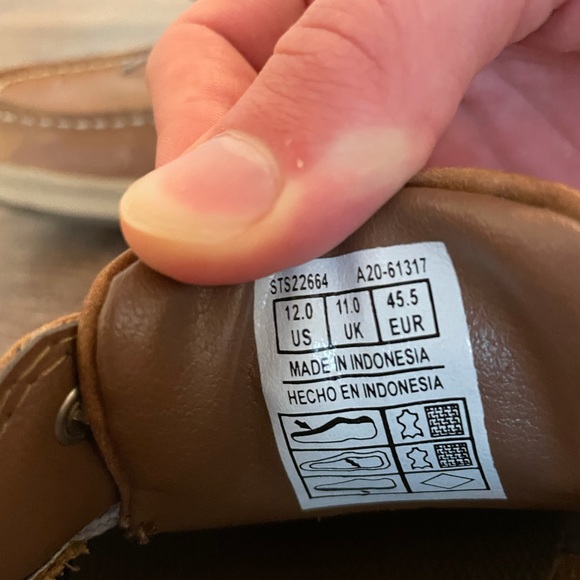 Sperry boat shoes - Picture 3 of 6